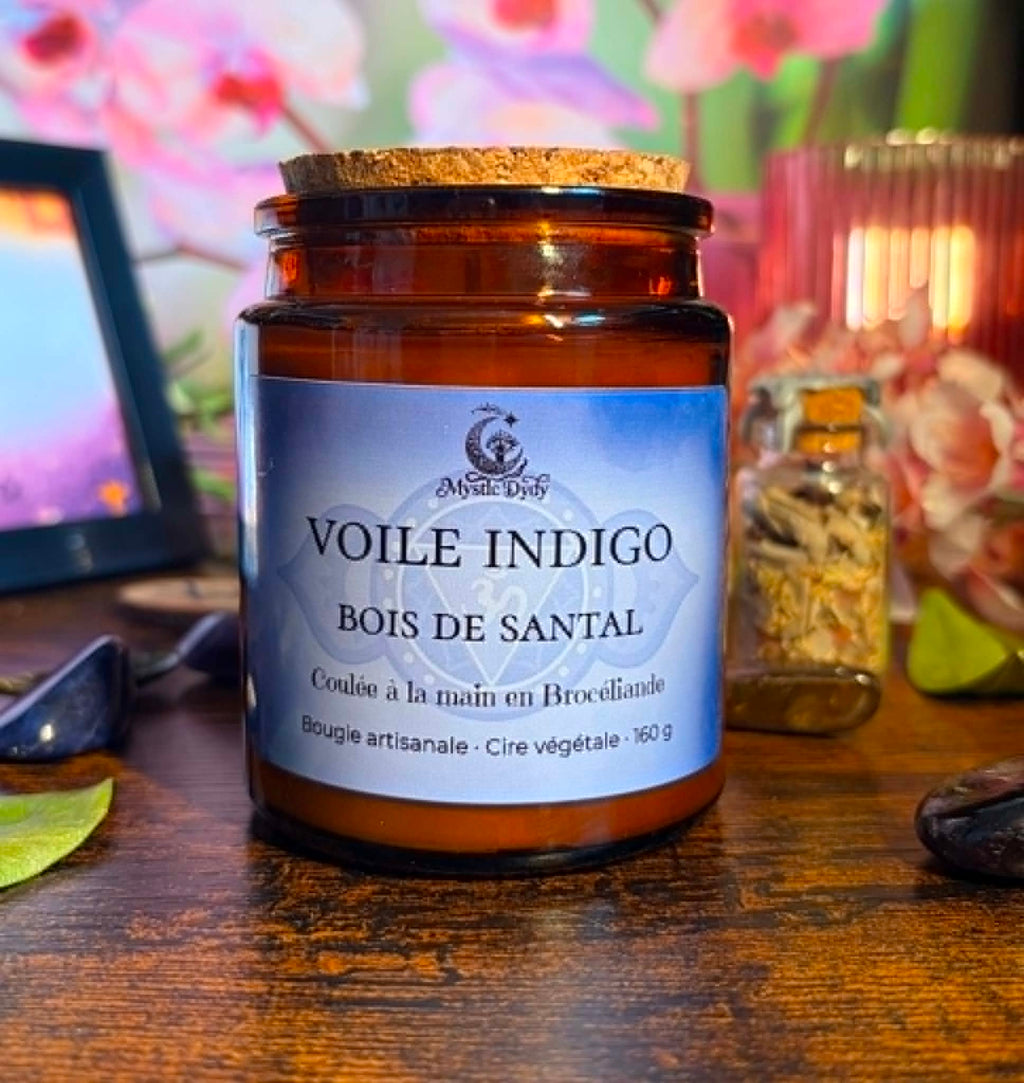 Bougie Voile Indigo · Bois de Santal